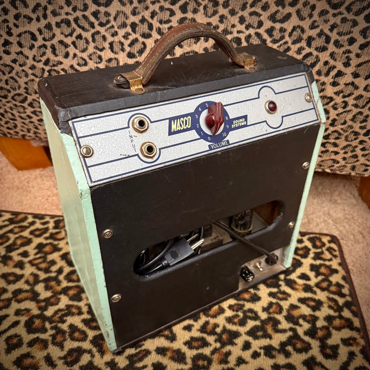 VMA1162 - Masco MAP105 Amp, 1x8" speaker