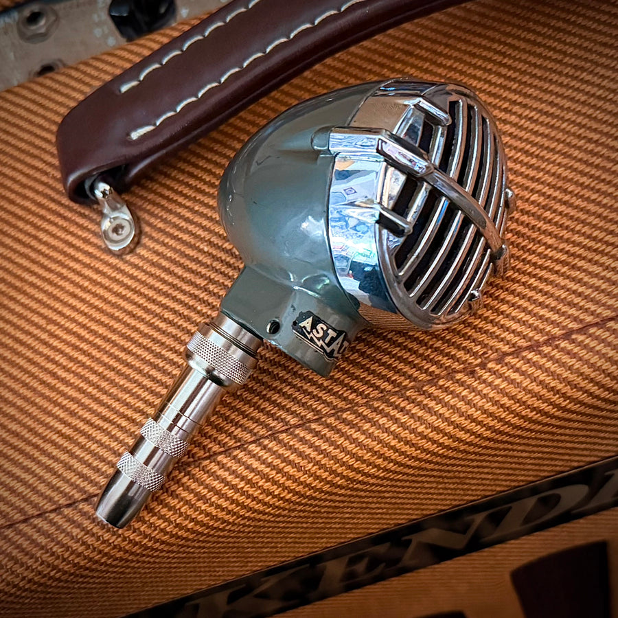 vm1719 - 1942 Astatic JT-30 w/Decal, Vintage Crystal