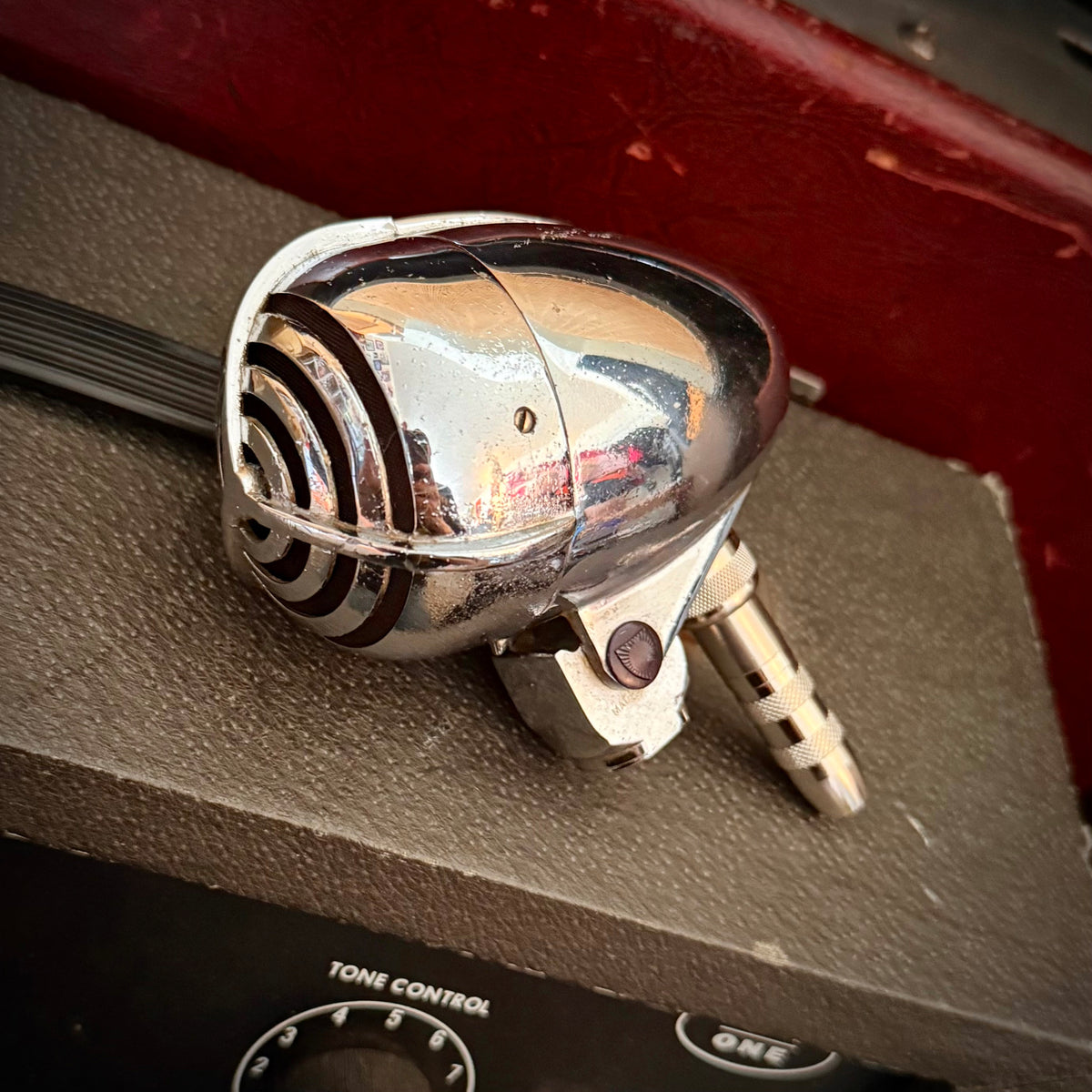 vm1728 - RARE American C7, Vintage Brush Crystal