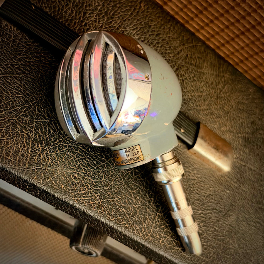 vm1829 - Rion M-220, Brush Crystal