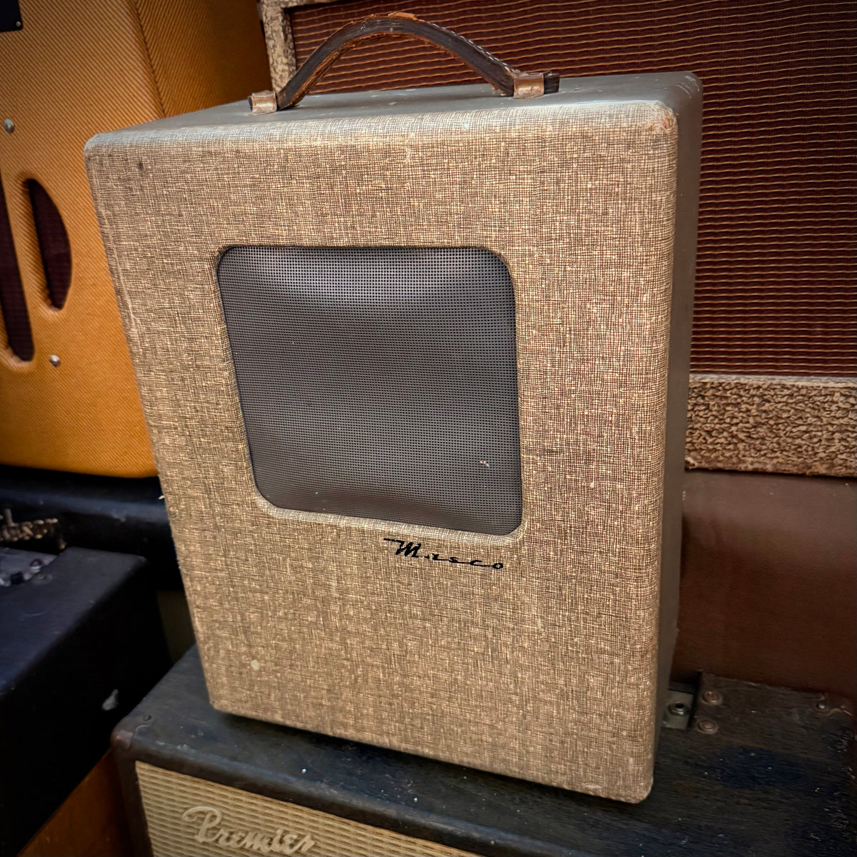 VMA1169 - Masco C-6 Amp, 1x8" speaker