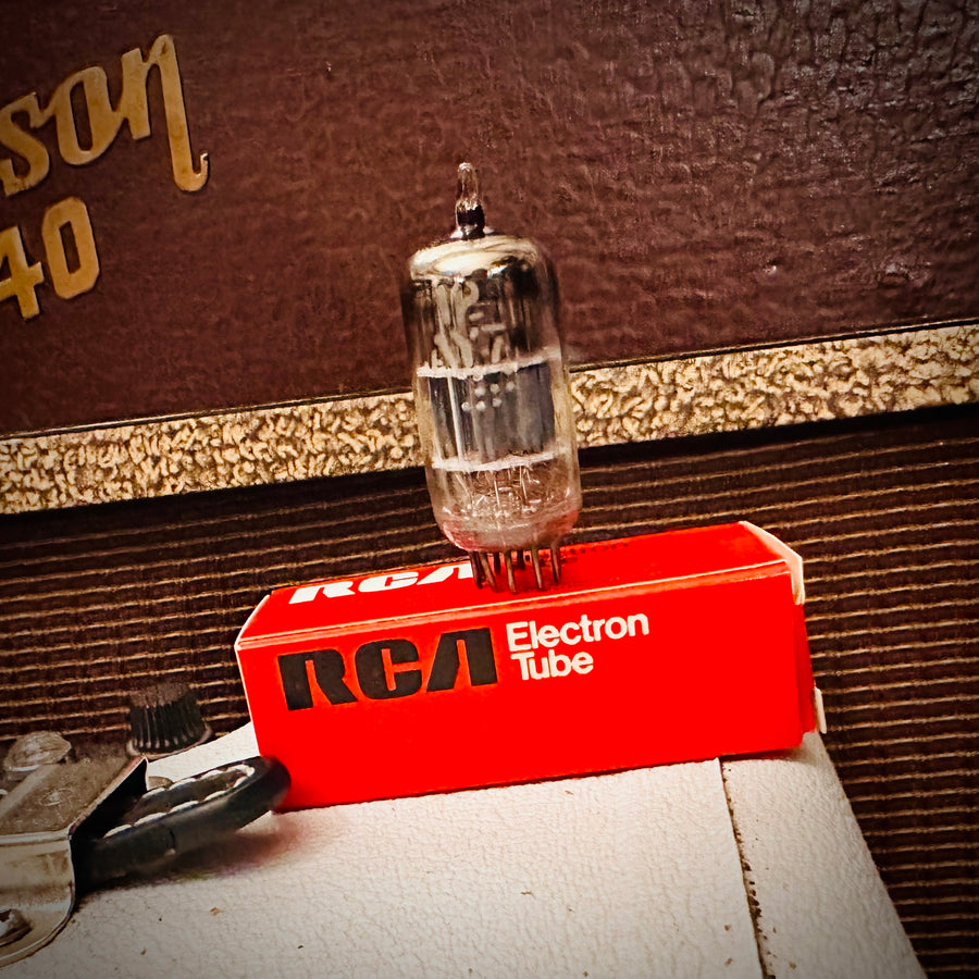 Excellent Vintage 12AY7 Preamp Tubes - USA made