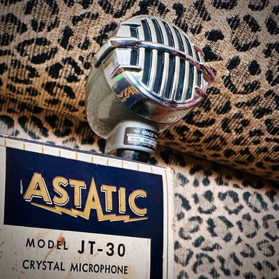 VM1610 - Astatic JT-30, in box, Original Crystal
