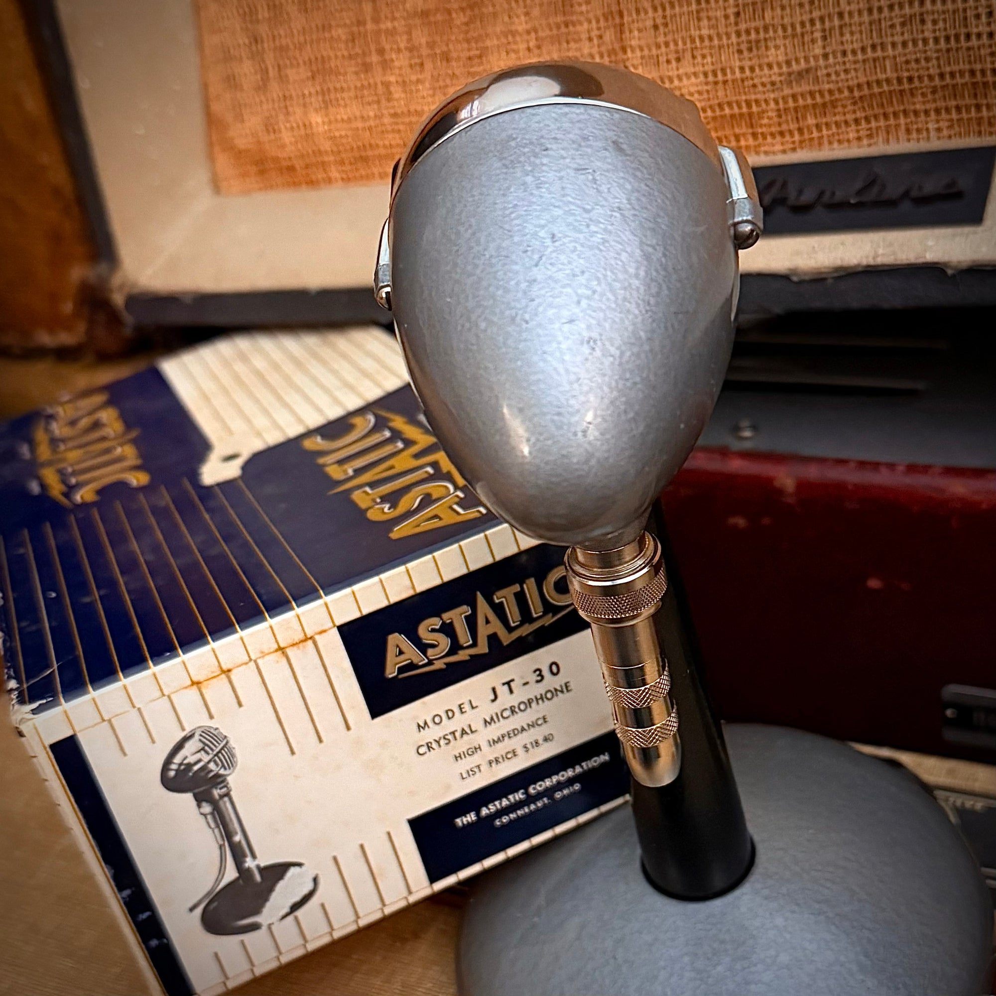 vm1744 - Astatic JT-30 in box, Vintage Ceramic