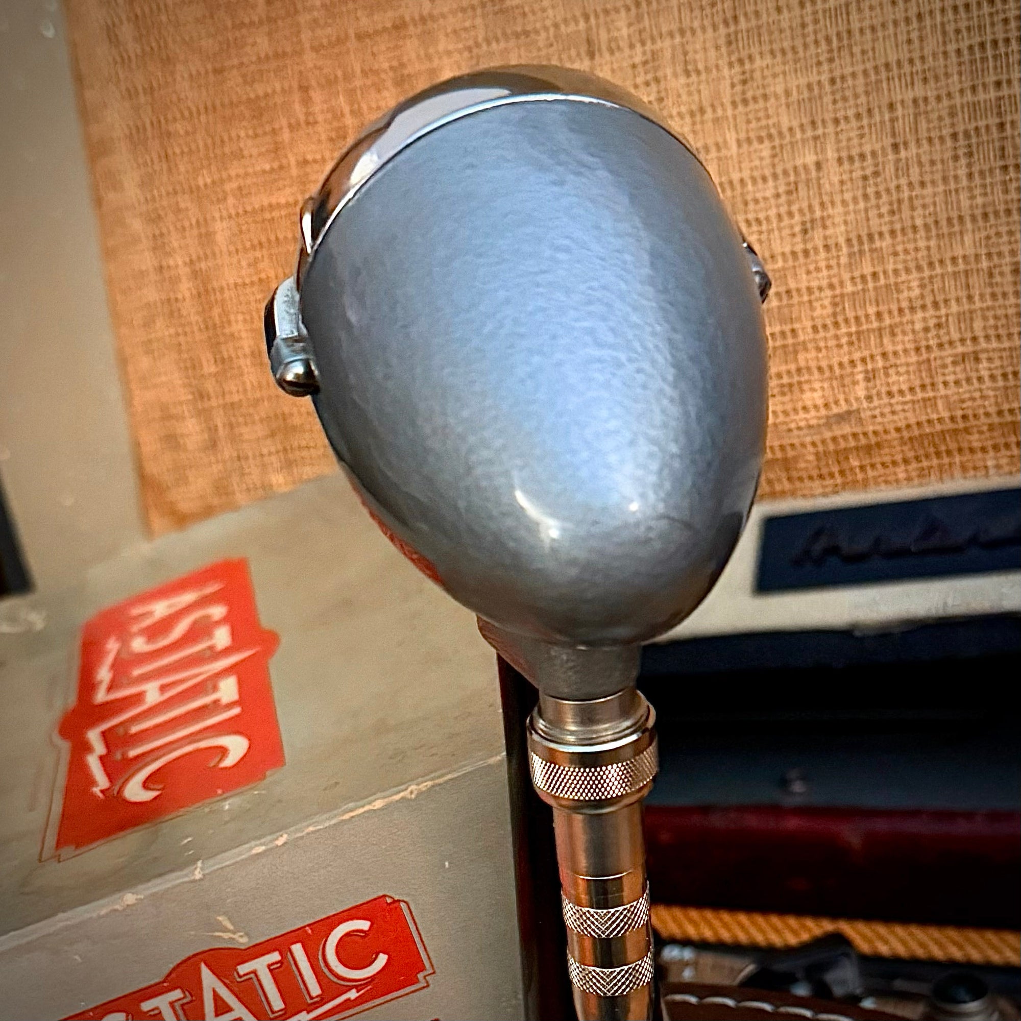 vm1746 - Astatic JT-30 in box, Brush Crystal