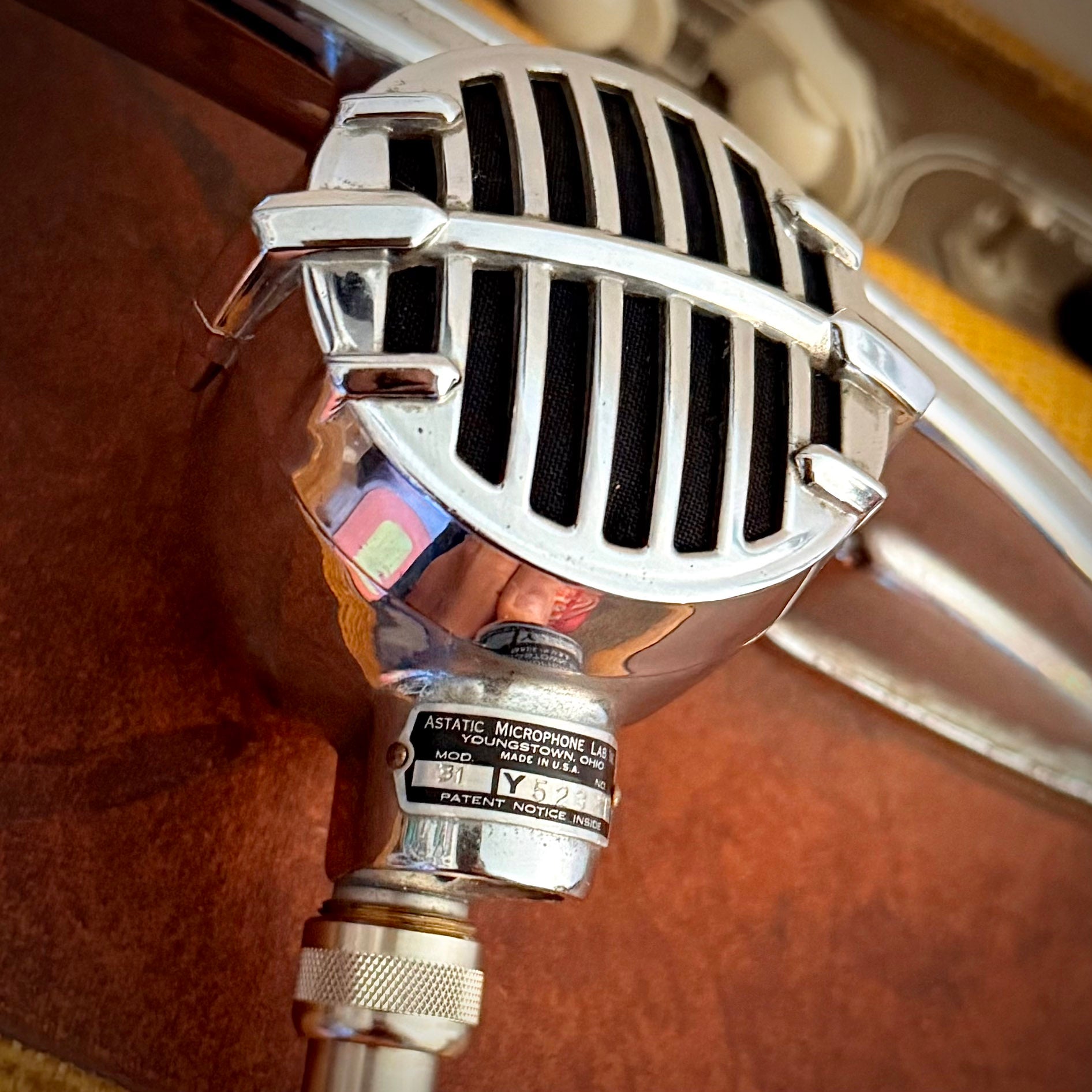 vm1748 - 1940 Chrome Astatic 31, NOS Ceramic