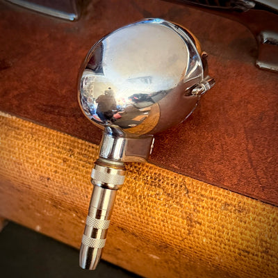 vm1748 - 1940 Chrome Astatic 31, NOS Ceramic