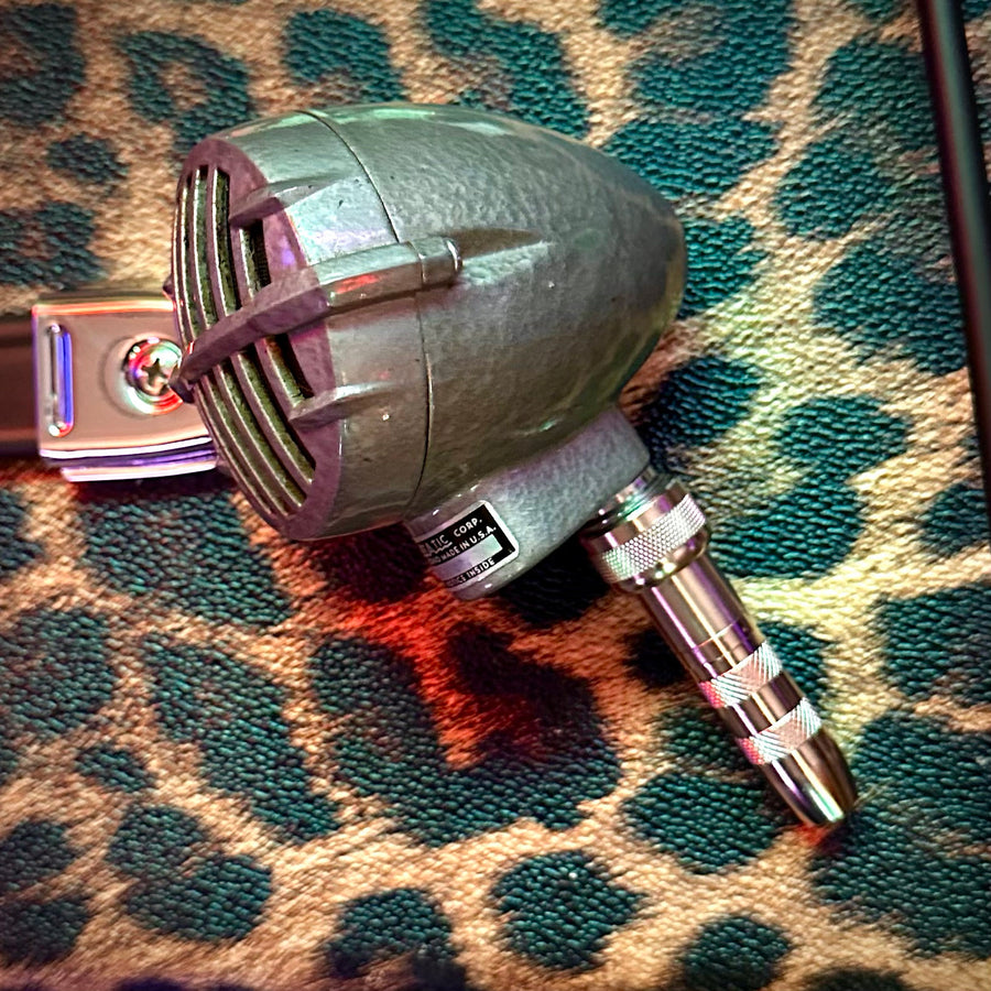 vm1765 - Astatic JT-30 all-grey, Japanese Crystal