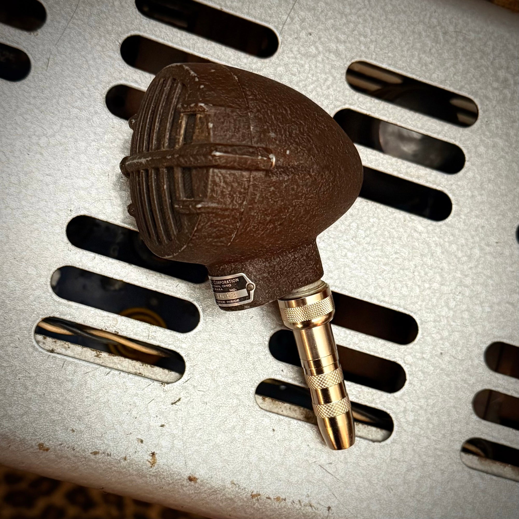 vm1767 - Astatic JT-30 Crinkle, Vintage Crystal