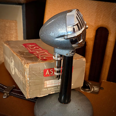 vm1770 - Astatic JT-40 in box, 101 Crystal