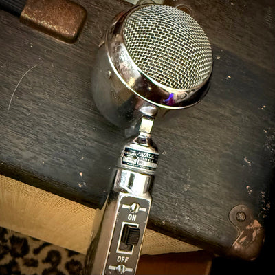 vm1813 - Astatic T-3-S, Shure Controlled Magnetic