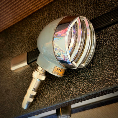 vm1829 - Rion M-220, Brush Crystal