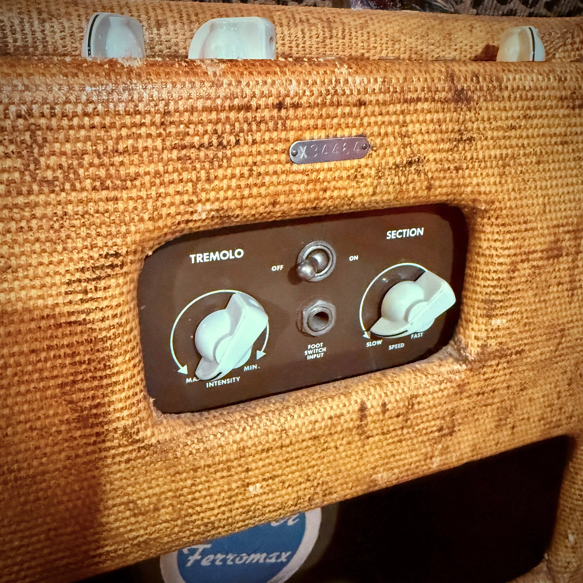 VMA1117 - VALCO/National Deluxe Amp, 1x 12" speaker