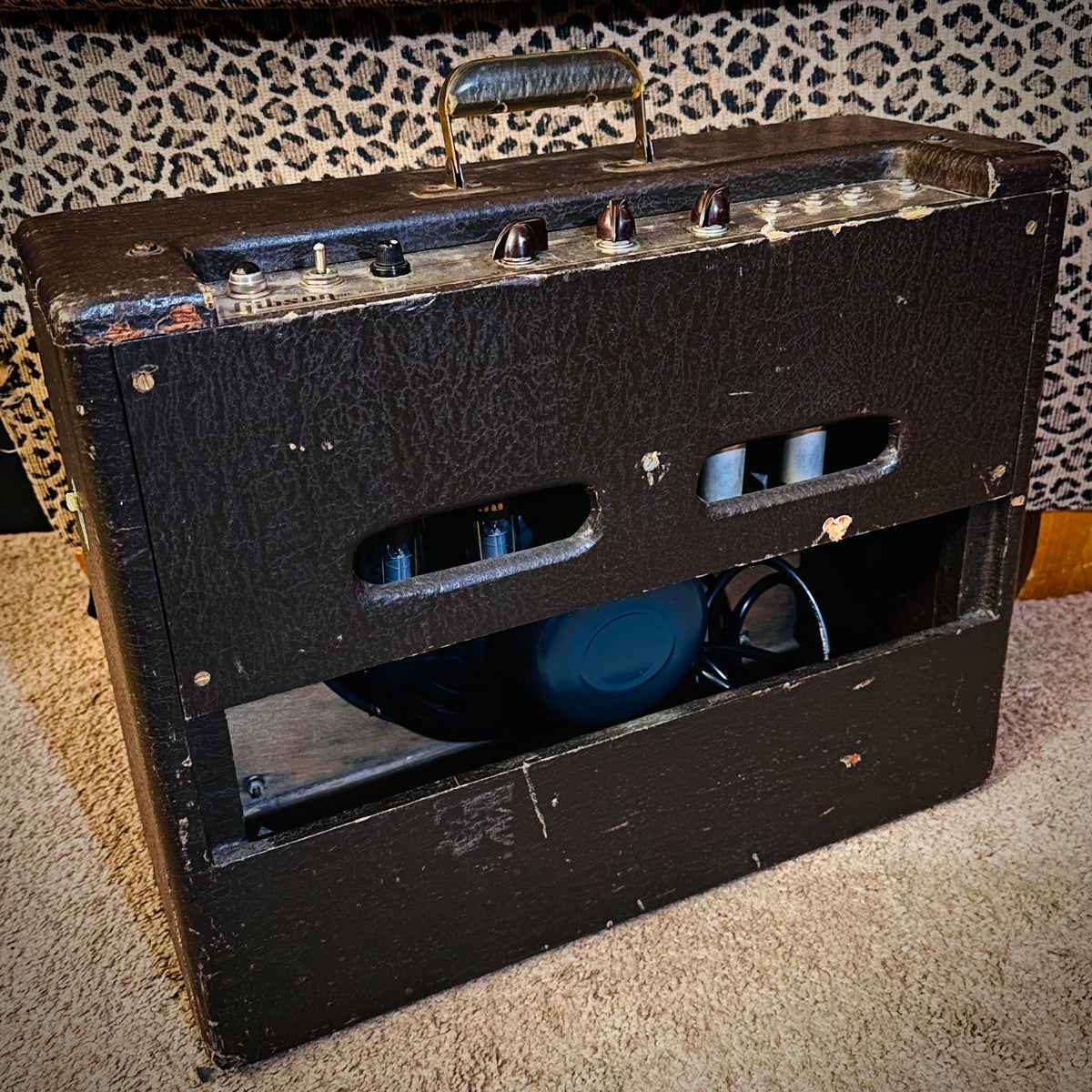 VMA1125 - Gibson GA-6 Amp, 1x 12" speaker
