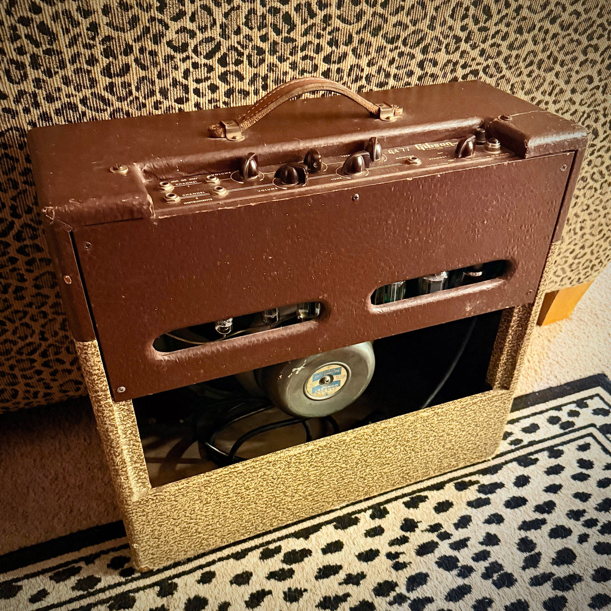 VMA1152 - RARE 1954 Gibson GA-77 Amp, 1x15" speaker
